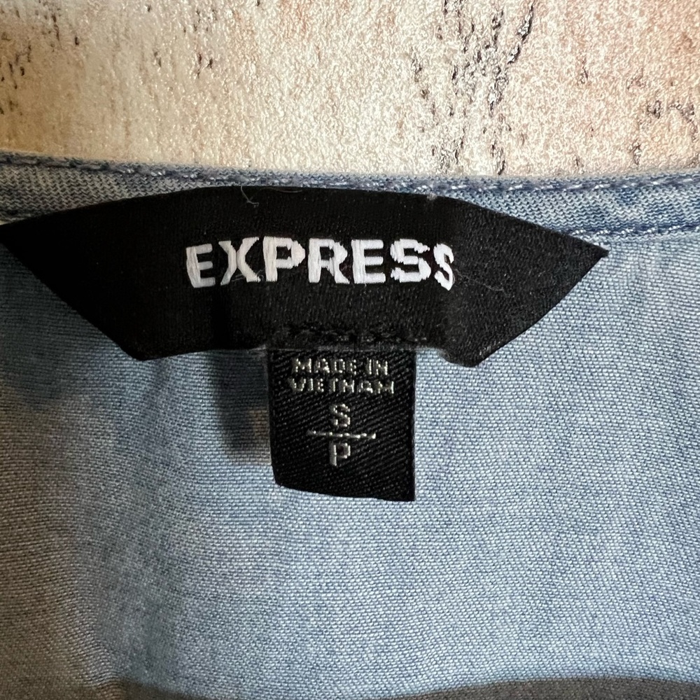 Express blouse - Picture 3 of 3